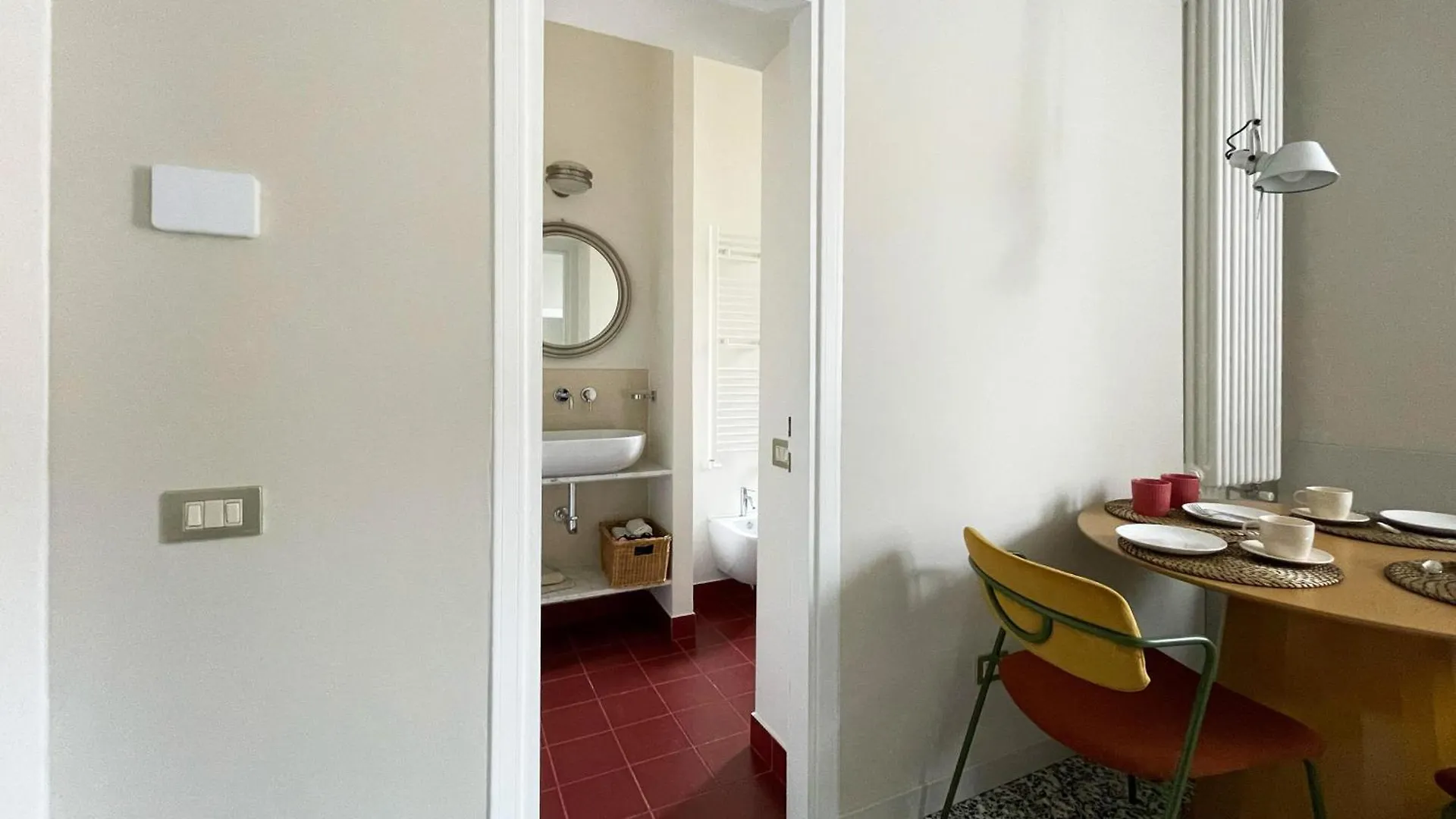 Newly Renovated Two-Room Apartment Milan
